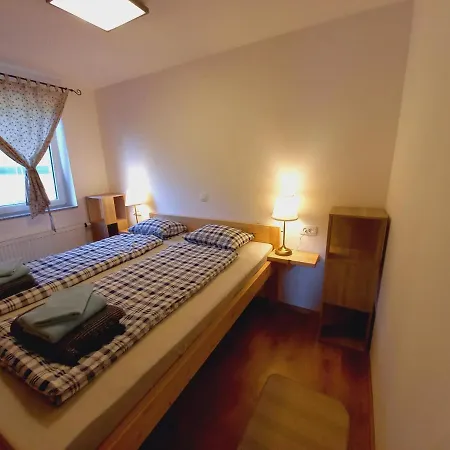 Turisticna Kmetija Marovt *