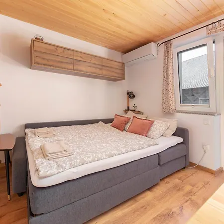 Turisticna Kmetija Marovt Bled