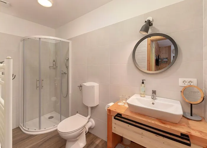 Turisticna Kmetija Marovt Alojamento de Turismo Rural *